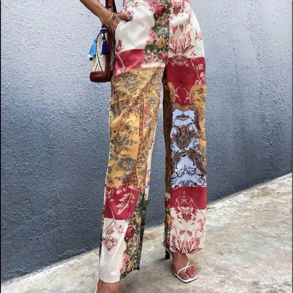 Floral Print Elastic Waist Pants